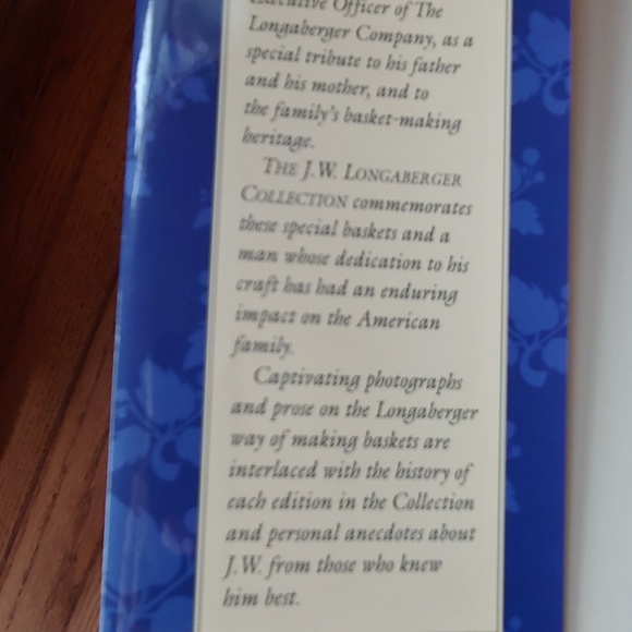 Longaberger Collection Book - Picture 7 of 7